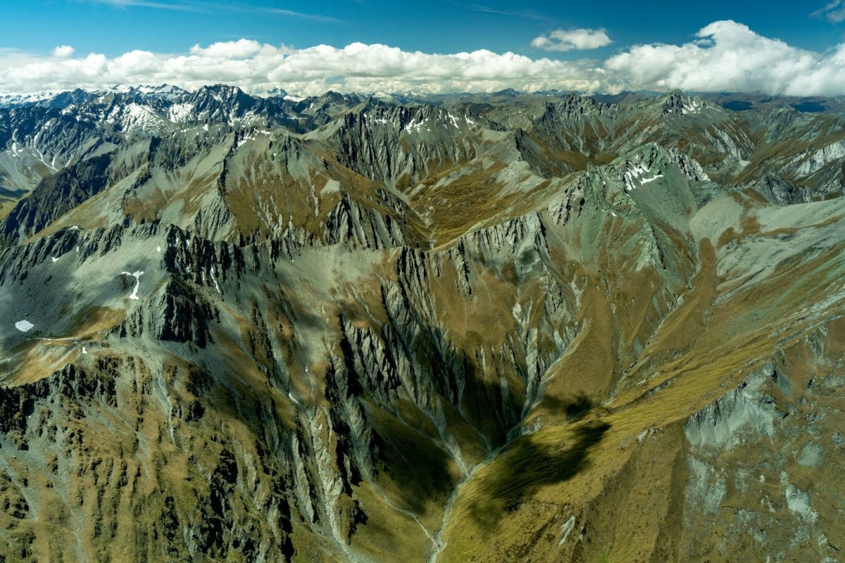 MOUNTAIN RANGES
